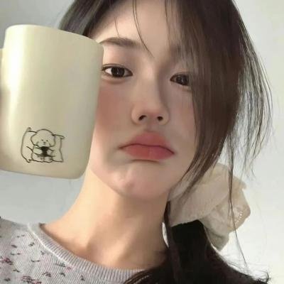 裙角飞扬的日子